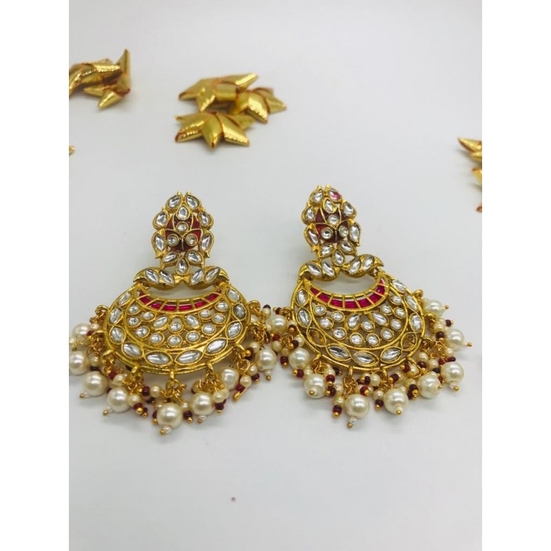 Kundan Earrings With Cluster Pearl